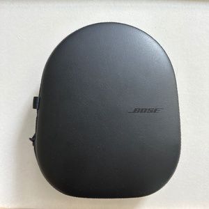 Bose Noise Cancelling Headphones 700